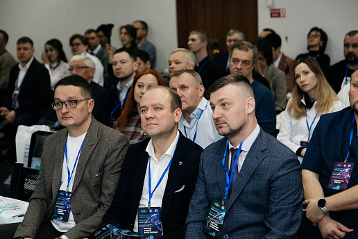 Врачи «ММЦ» выступили на конференции по микрохирургии кисти в Новосибирске