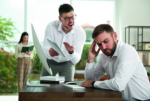 «Тлеющий» стресс становится угрозой для бизнеса. Как его остановить?